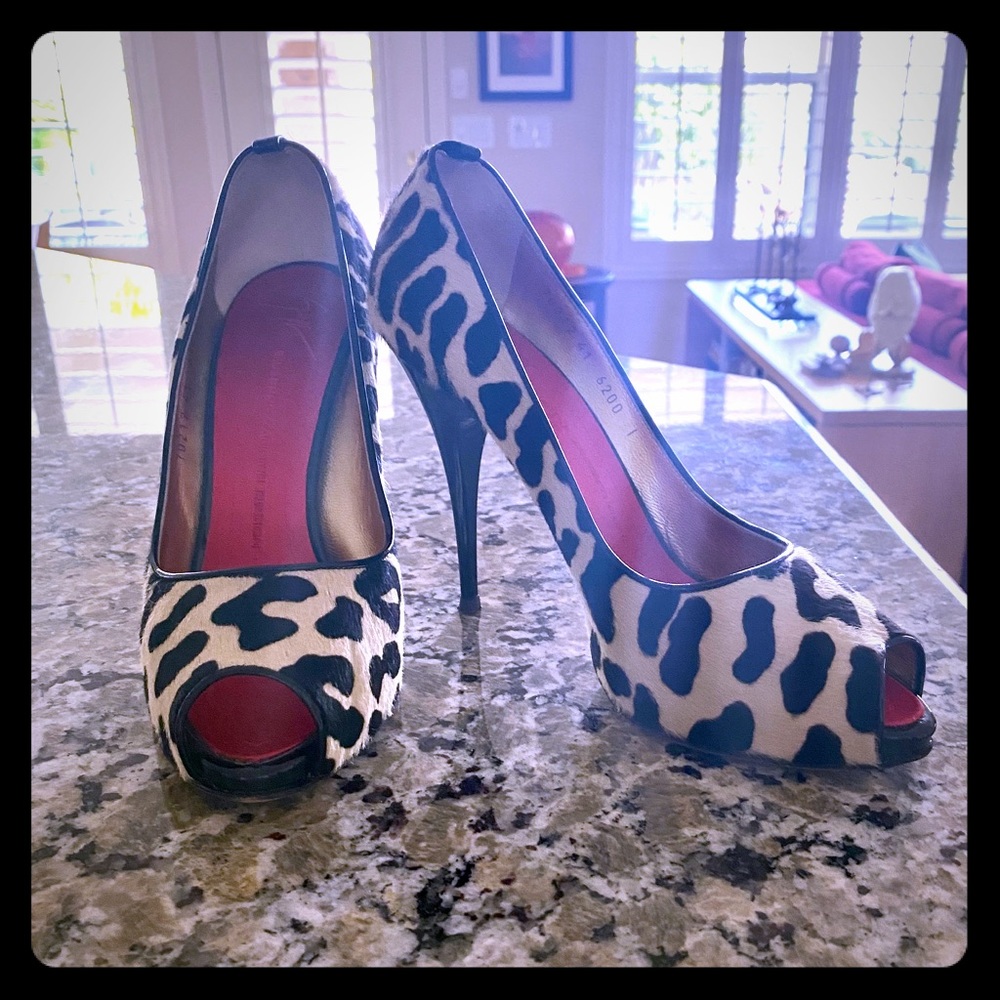 Giuseppe Zanotti ultra sexy animal print pumps